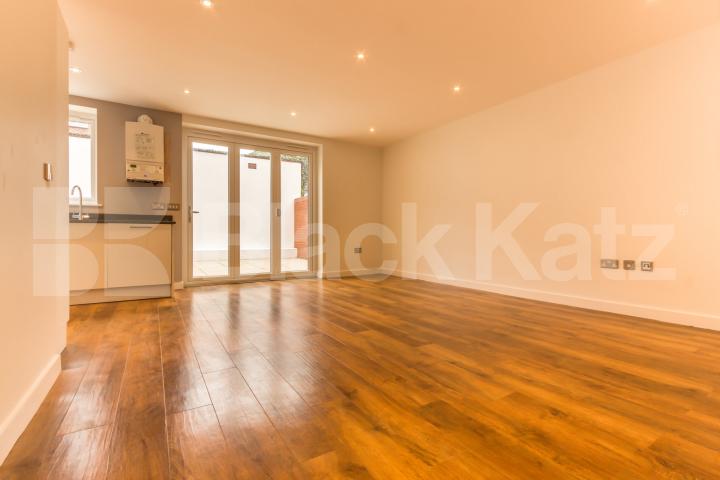 			Stunning New Development!, 2 Bedroom, 1 bath, 1 reception Apartment			 Forest Walk, Muswell Hill
